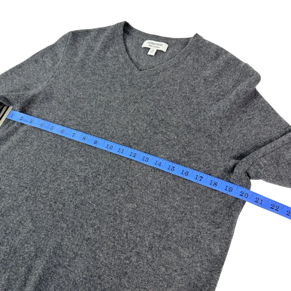 Nordstrom Mens 100%‎ Cashmere V-Neck Sweater Gray Heather N0455888MN Size M